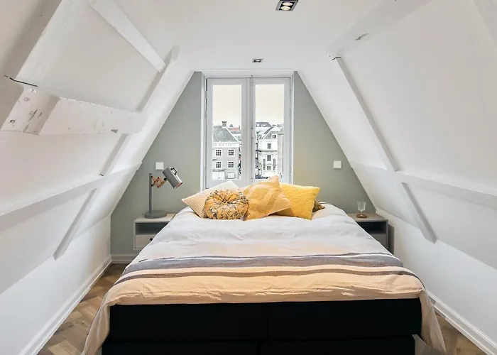 דירה Damrak Short