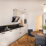 Διαμέρισμα Damrak Short