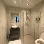 Damrak Short * Άμστερνταμ