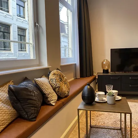 Damrak Short Apartment Amsterdam
