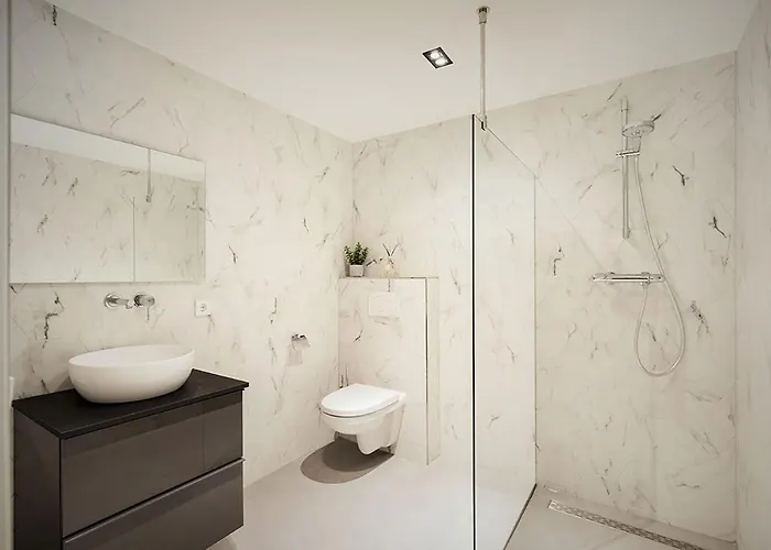 Apartment Damrak Short